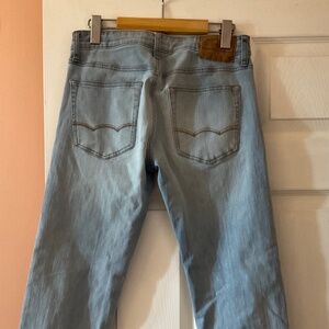AE slim straight leg jeans